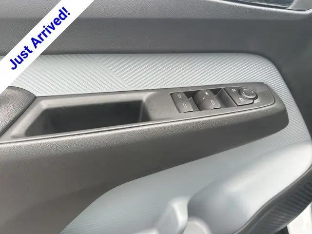 2027 Chevrolet Bolt LT FWD