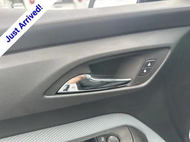 2027 Chevrolet Bolt LT FWD