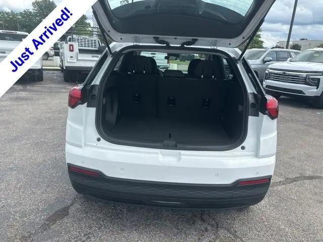 2027 Chevrolet Bolt LT FWD
