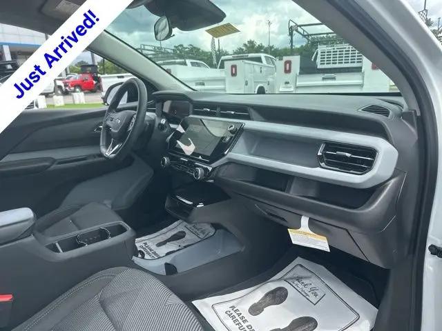 2027 Chevrolet Bolt LT FWD