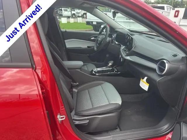 2026 Chevrolet Trax FWD LT