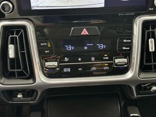 2023 Kia Sorento Hybrid EX