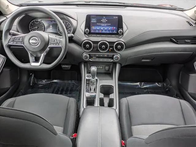 2024 Nissan Sentra SV Xtronic CVT