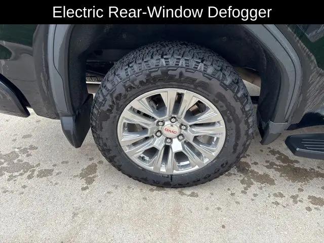 2024 GMC Sierra 1500 4WD Crew Cab Short Box Denali