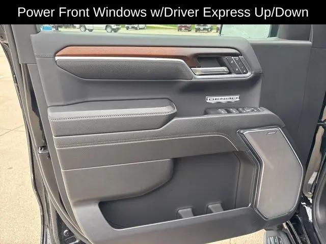 2024 GMC Sierra 1500 4WD Crew Cab Short Box Denali