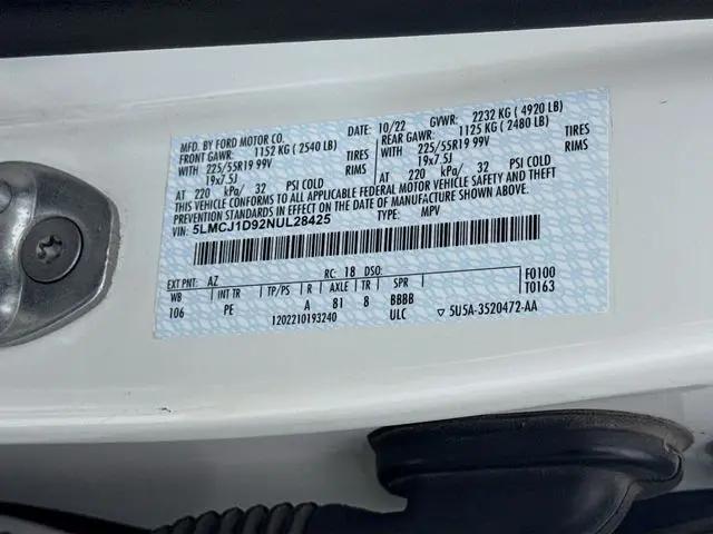 2022 Lincoln Corsair Standard