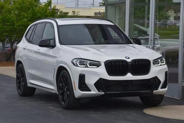 2022 BMW X3 M40i