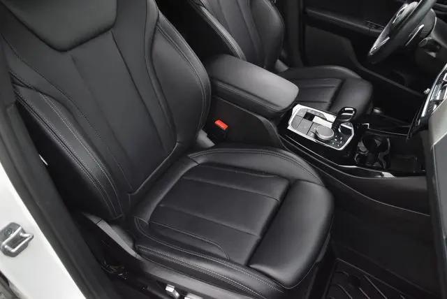 2022 BMW X3 M40i