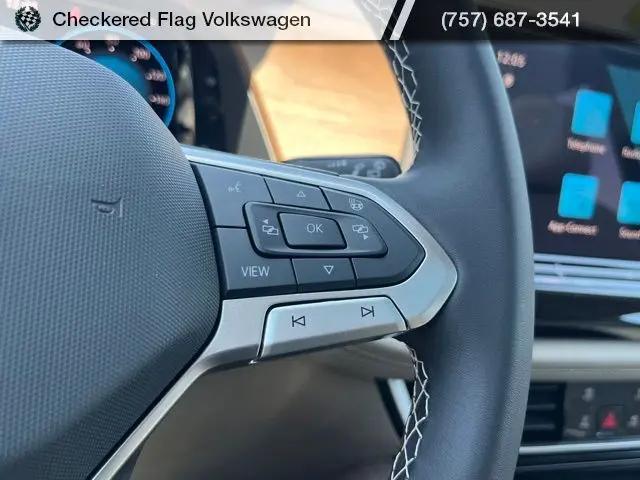 2026 Volkswagen Atlas SE with Technology