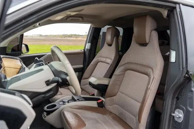 2018 BMW i3 94Ah w/Range Extender