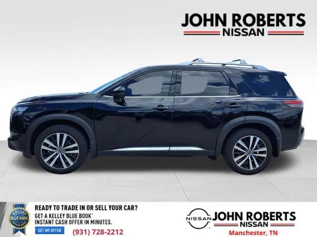2025 Nissan Pathfinder Platinum FWD