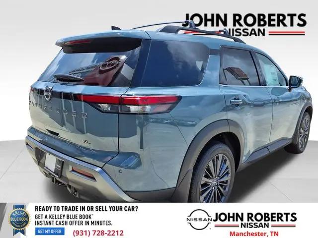2026 Nissan Pathfinder SL