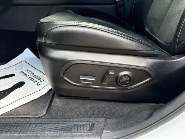 2025 Jeep Grand Cherokee Altitude 4x4