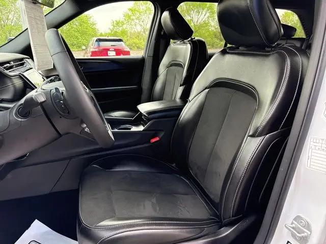 2025 Jeep Grand Cherokee Altitude 4x4