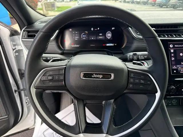 2025 Jeep Grand Cherokee Altitude 4x4