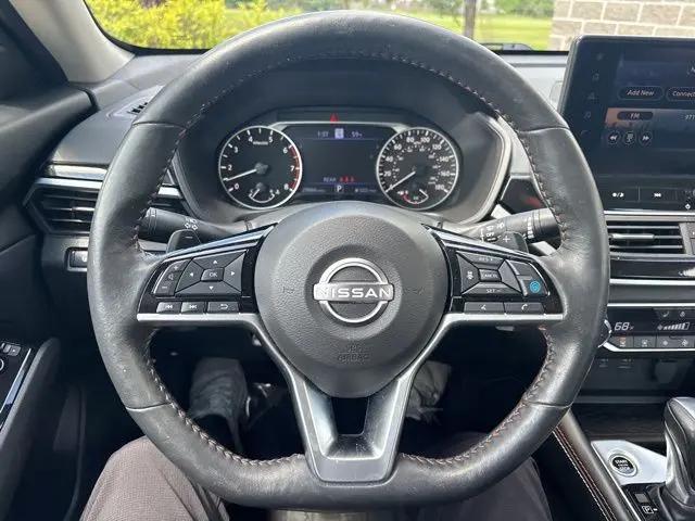 2023 Nissan Altima SR VC-Turbo FWD