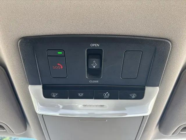 2023 Nissan Altima SR VC-Turbo FWD