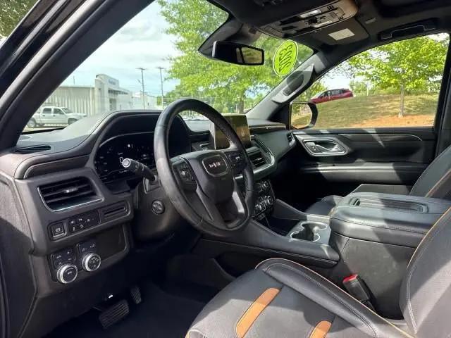 2023 GMC Yukon 4WD AT4