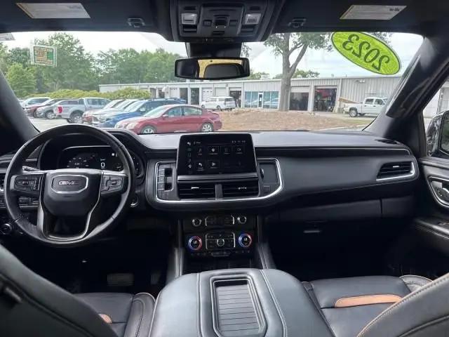 2023 GMC Yukon 4WD AT4