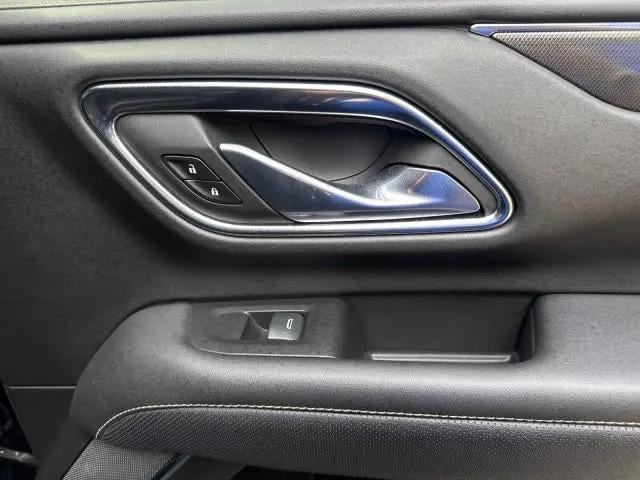 2023 GMC Yukon 4WD AT4