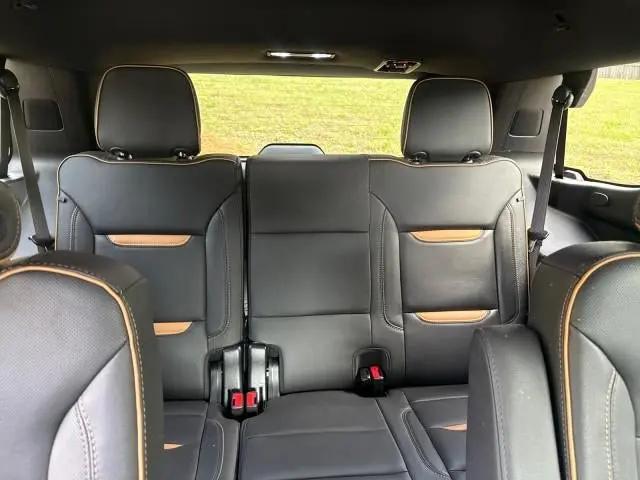 2023 GMC Yukon 4WD AT4