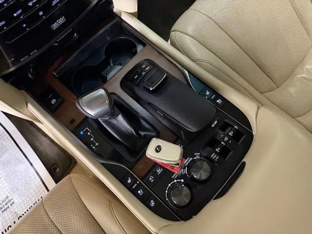 2016 Lexus LX 570 LX 570