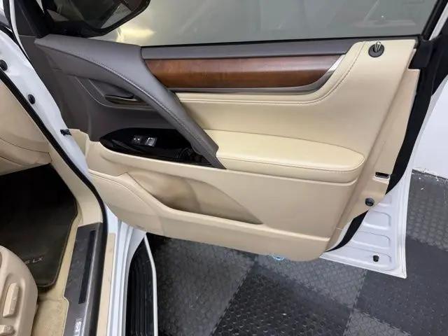2016 Lexus LX 570 LX 570