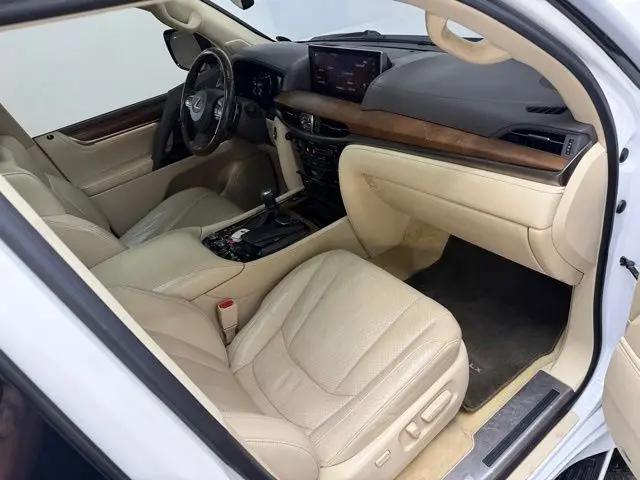 2016 Lexus LX 570 LX 570