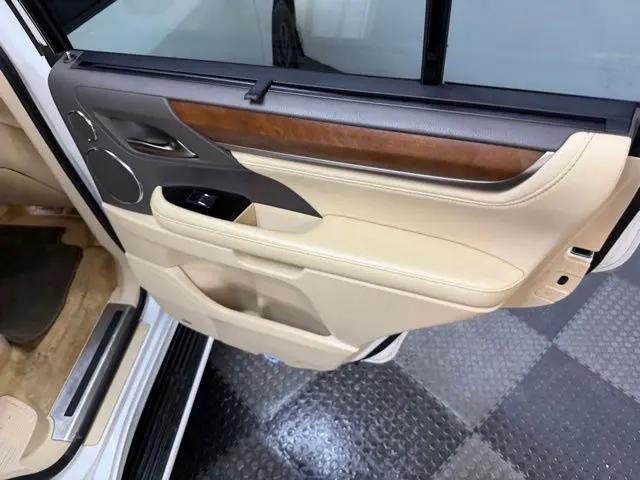 2016 Lexus LX 570 LX 570