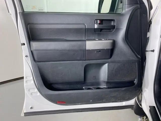 2012 Toyota Tundra Grade 5.7L V8