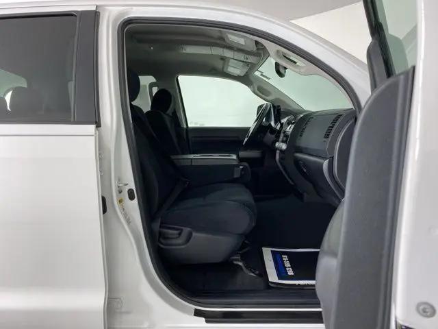 2012 Toyota Tundra Grade 5.7L V8