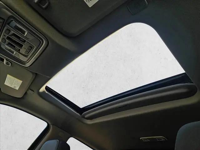 2021 GMC Sierra 1500 4WD Crew Cab Short Box SLT