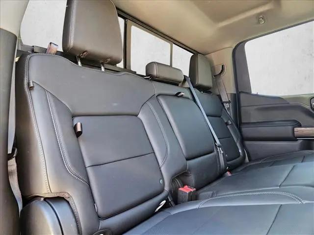 2021 GMC Sierra 1500 4WD Crew Cab Short Box SLT