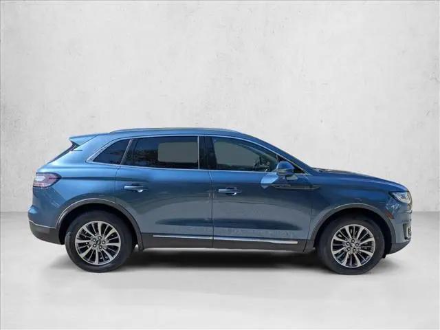 2019 Lincoln Nautilus Select
