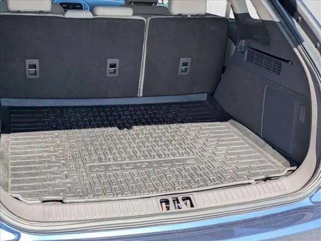 2019 Lincoln Nautilus Select