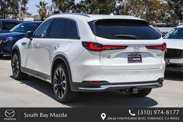 2026 Mazda X-90 Premium Plus