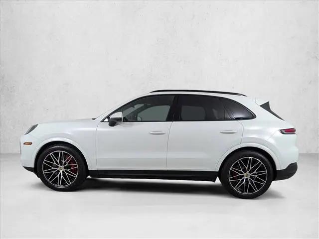 2024 Porsche Cayenne S