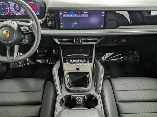 2024 Porsche Cayenne S