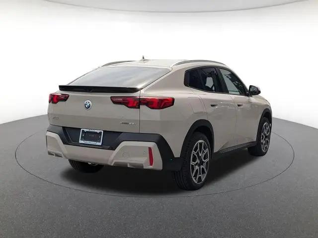 2026 BMW X2 xDrive28i