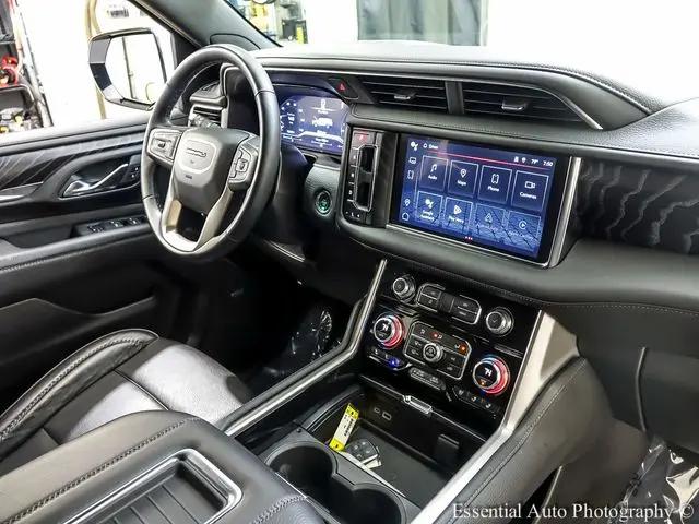 2023 GMC Yukon 4WD Denali