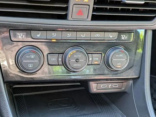 2024 Volkswagen Jetta GLI 40th Anniversary Edition