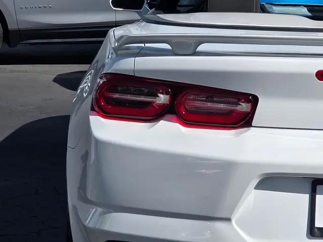 2023 Chevrolet Camaro RWD Convertible LT1