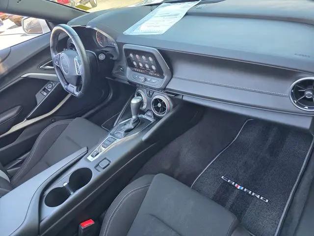 2023 Chevrolet Camaro RWD Convertible LT1