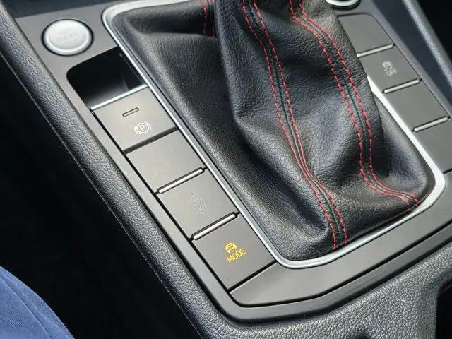 2024 Volkswagen Jetta GLI 2.0T Autobahn