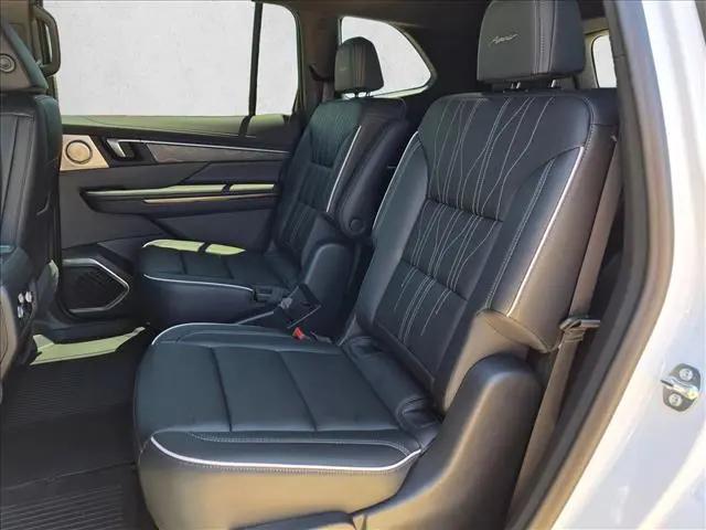 2026 Buick Enclave Avenir FWD