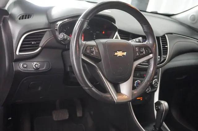 2022 Chevrolet Trax FWD LT
