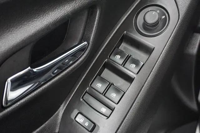 2022 Chevrolet Trax FWD LT