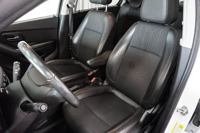 2022 Chevrolet Trax FWD LT