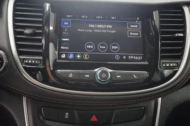 2022 Chevrolet Trax FWD LT