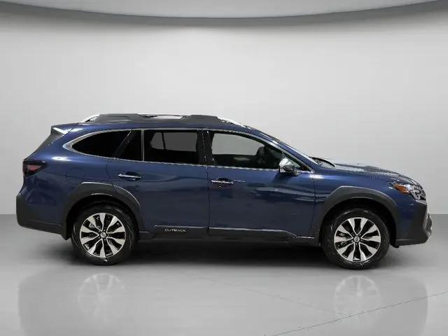 2025 Subaru Outback Touring